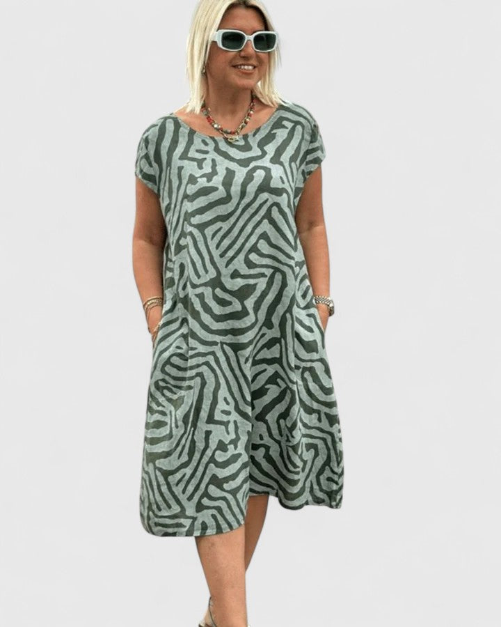 Calyviah - Comfortable Dress