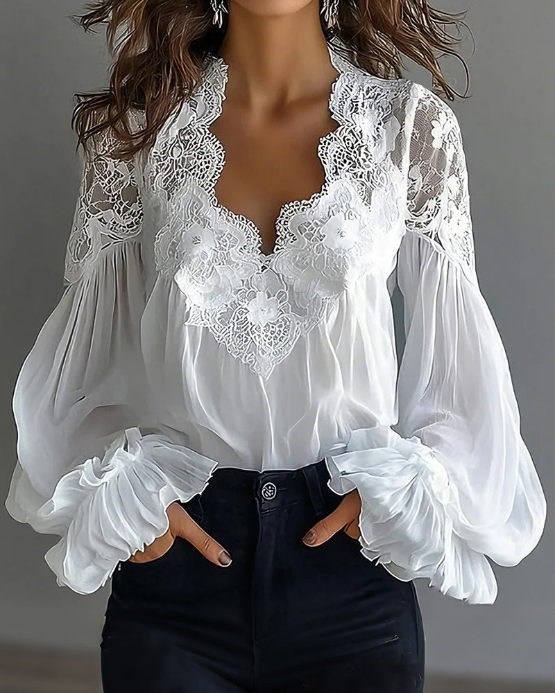Lacevaâ„¢ | Women's Blouse with V-neck and puffed sleeves