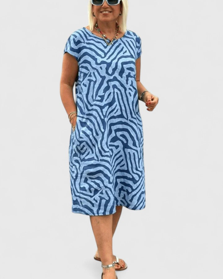 Calyviah - Comfortable Dress