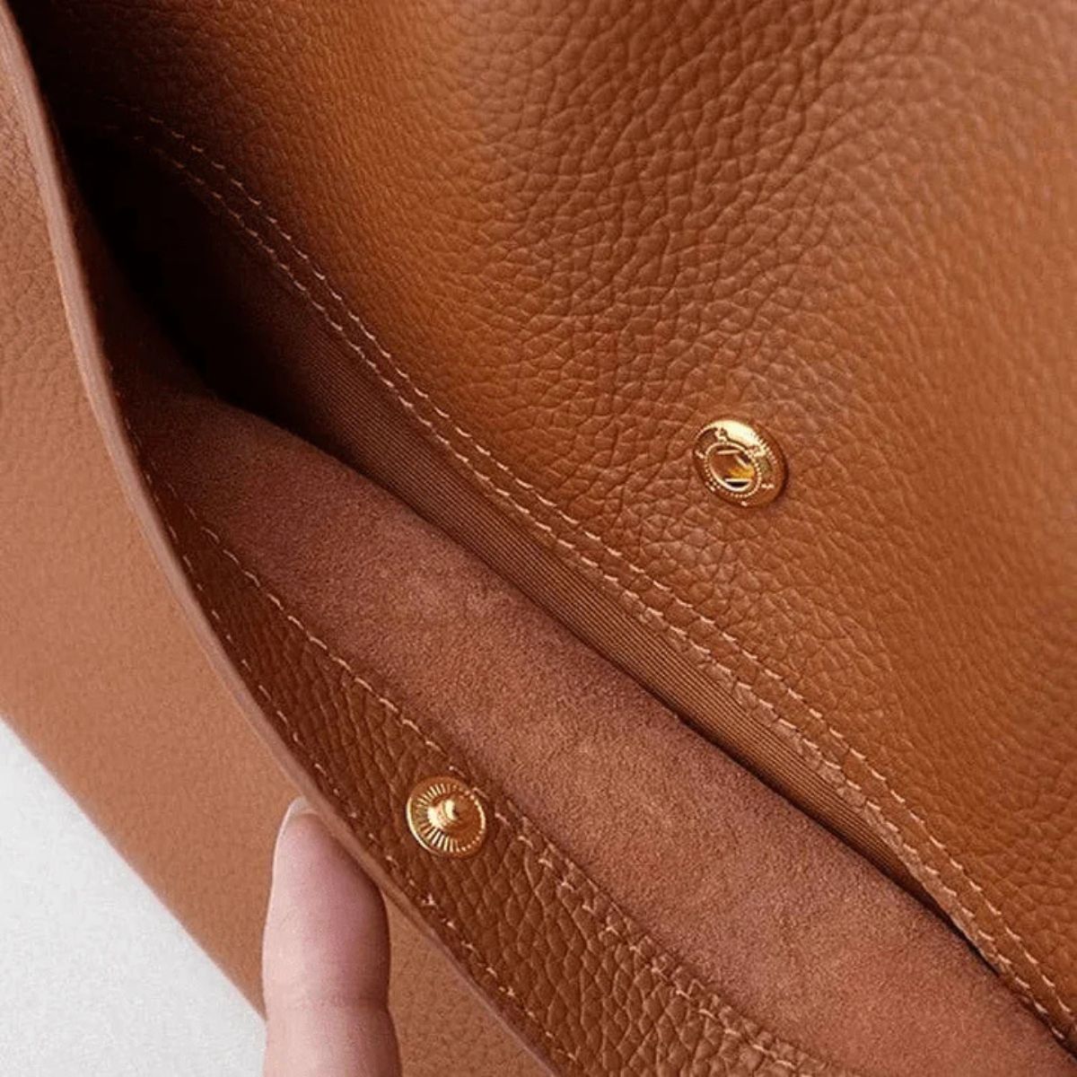 Arish - Leather Bag