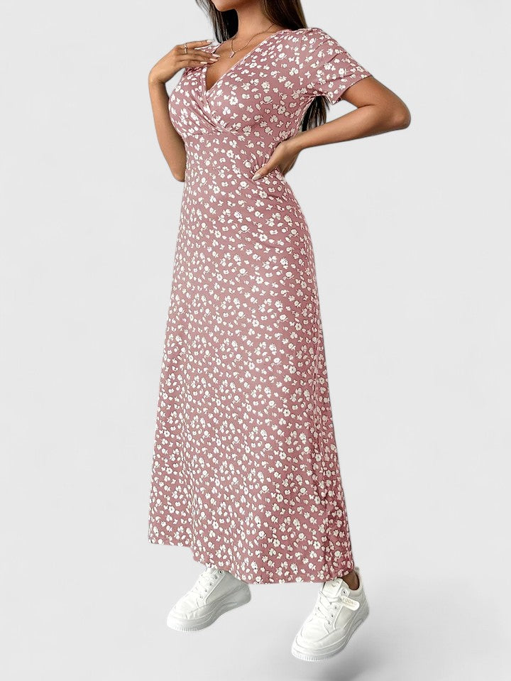 Yulivette - Sophisticated Maxi Dress