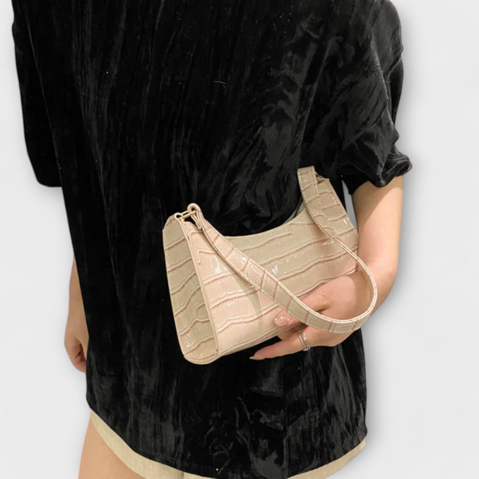 Viktorya - Glossy Leather Bag