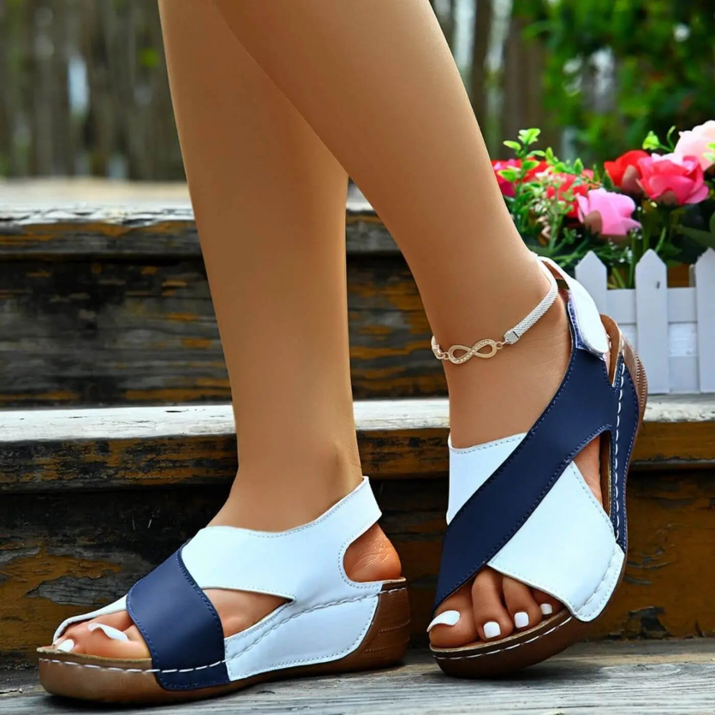 Nicole – Open-Toe Orthopedic Sandals