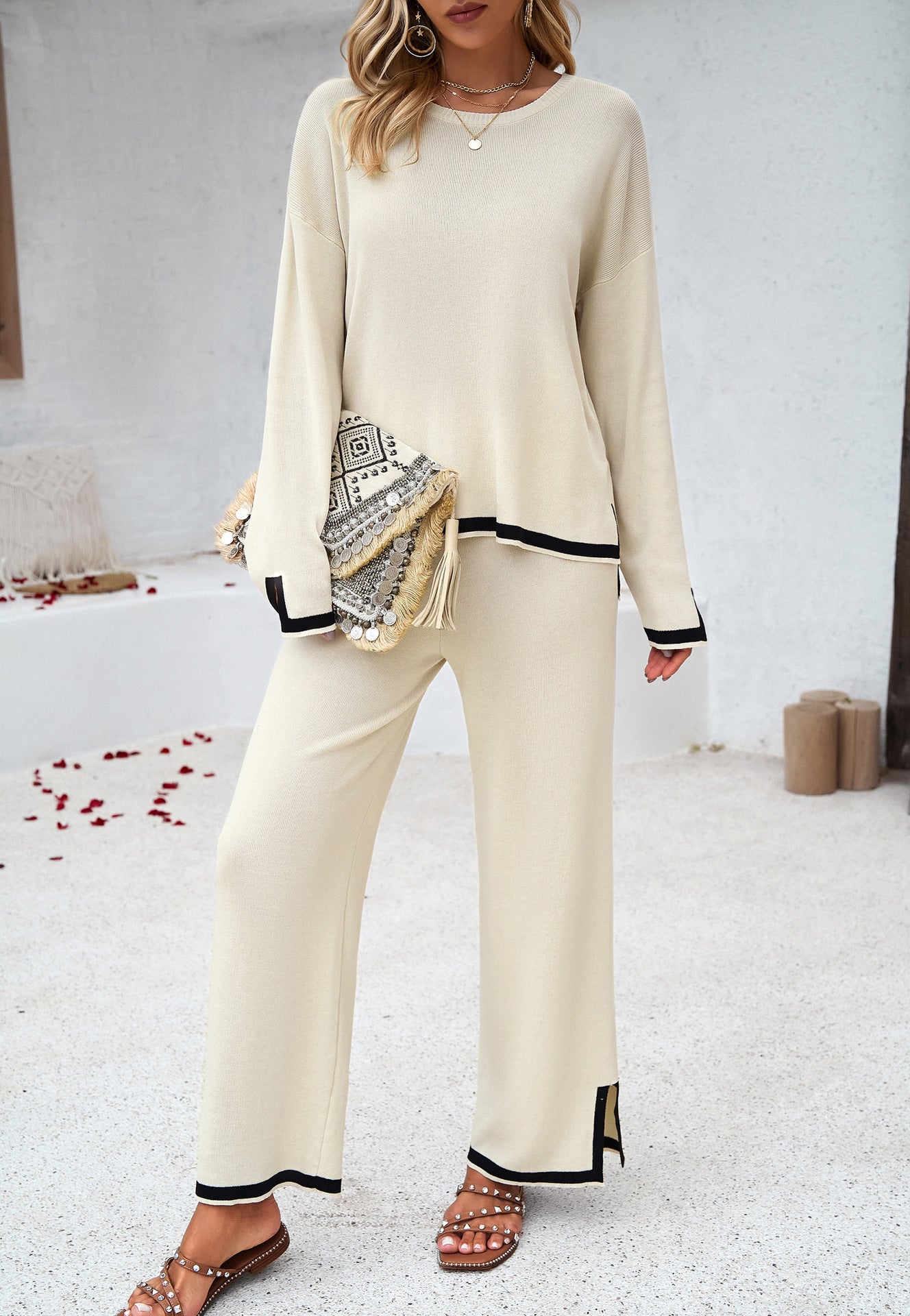 Amalfi - Elegant Comfort Set