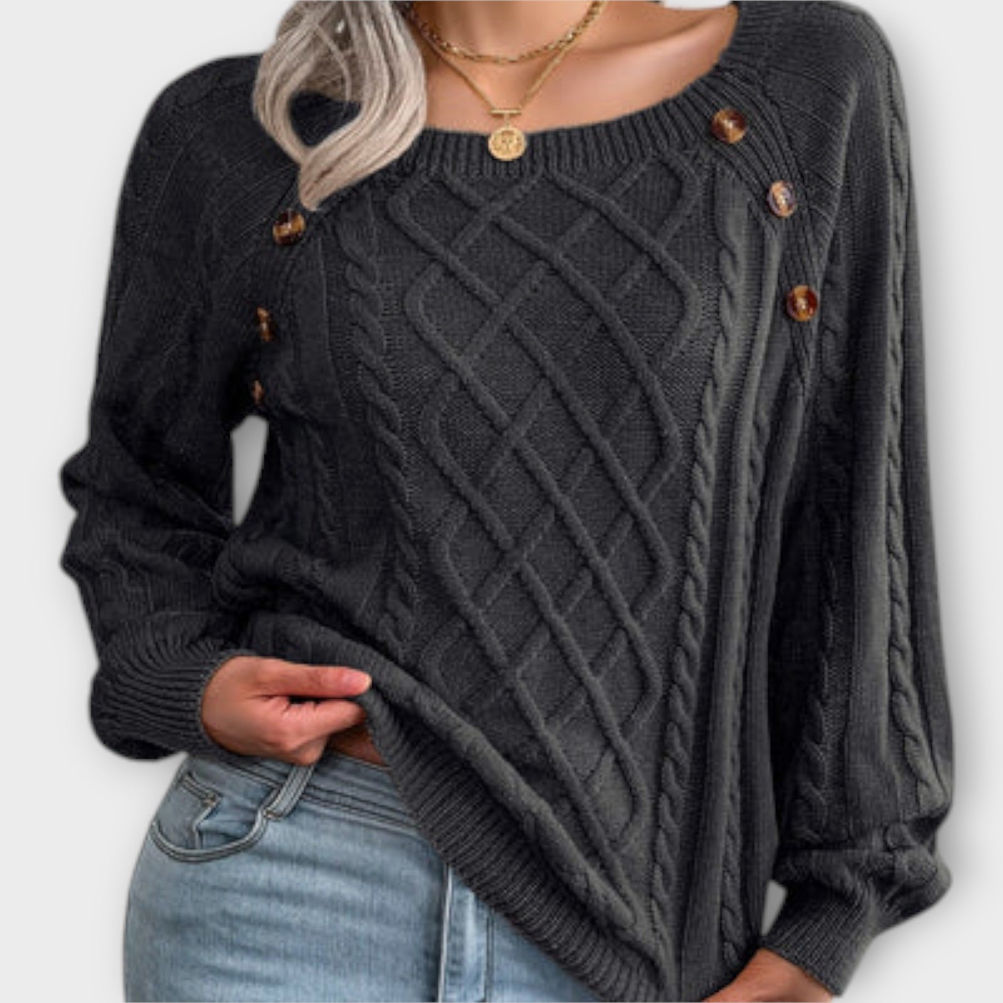 Malia - Knitted Jumper with Buttons