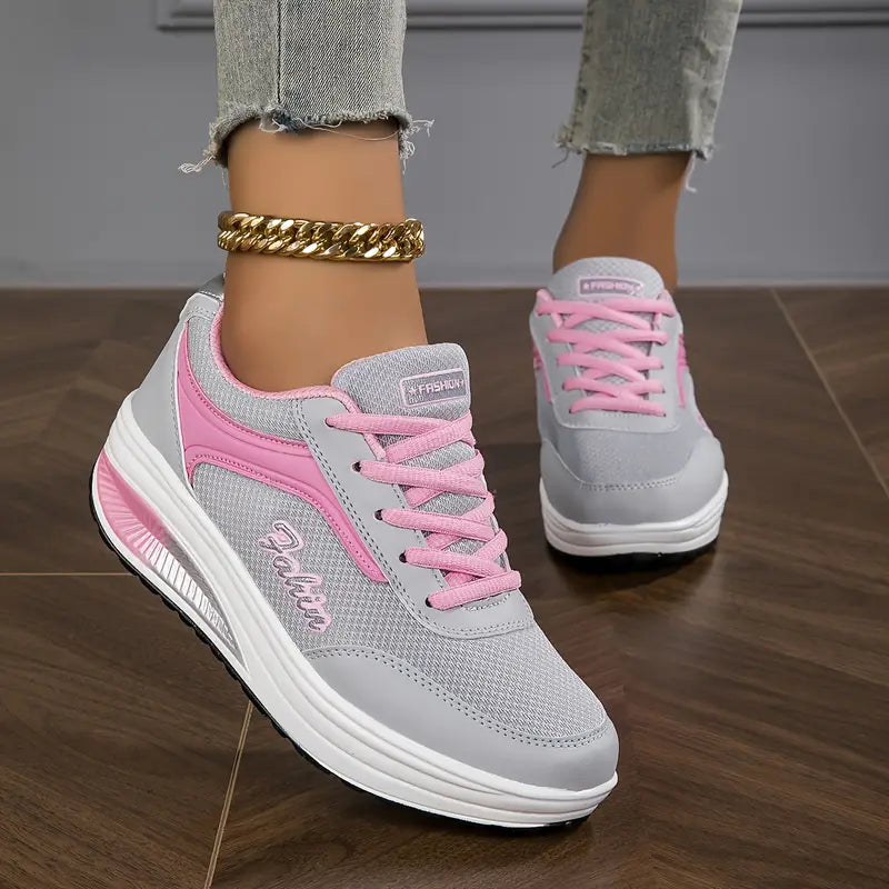 Women's Lace-Up Non-Slip Trainers - White Contrast Sole