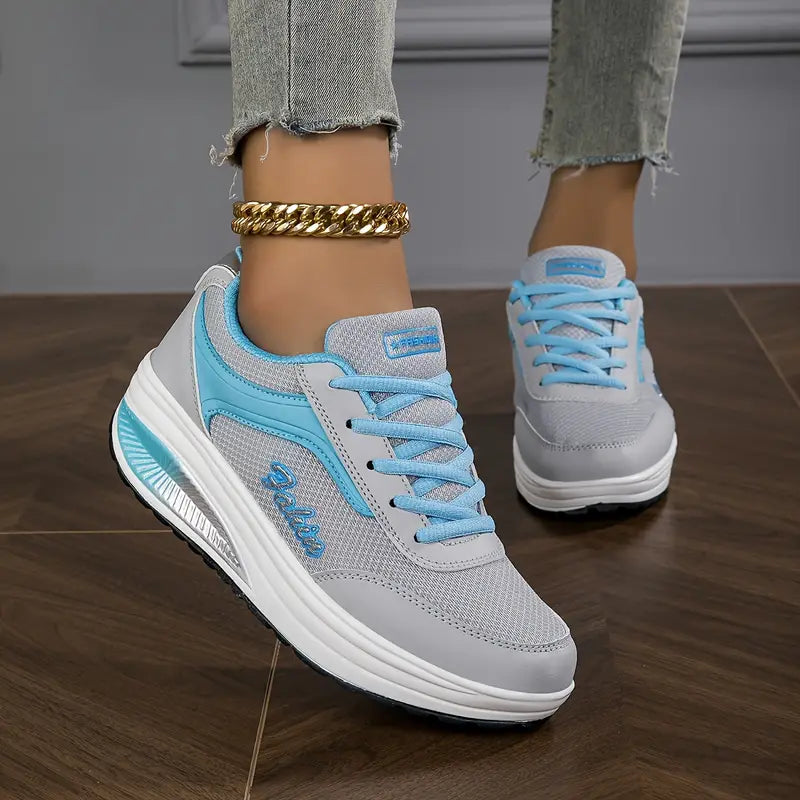 Women's Lace-Up Non-Slip Trainers - White Contrast Sole