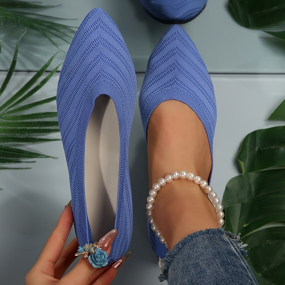 Sascha - Chic Comfort Footwear for Fashionable Strides