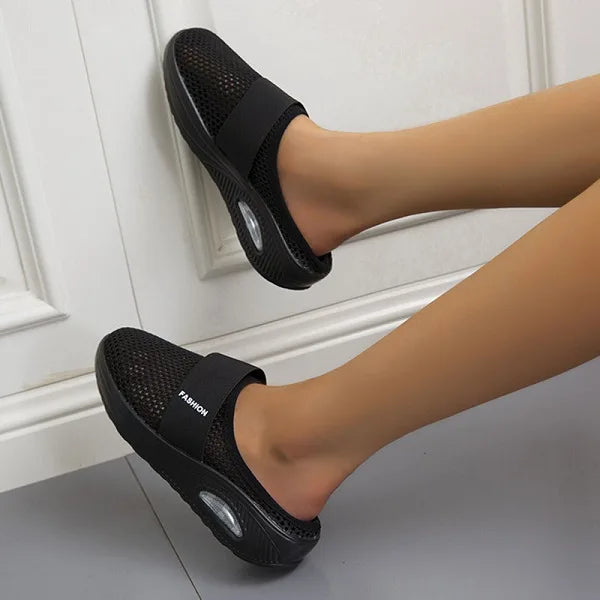 Compa - Wedge-Heeled Orthopedic Sandals