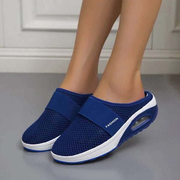 Compa - Wedge-Heeled Orthopedic Sandals