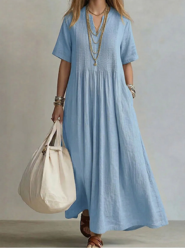 Selene | Elegant Pleated Midi Dress