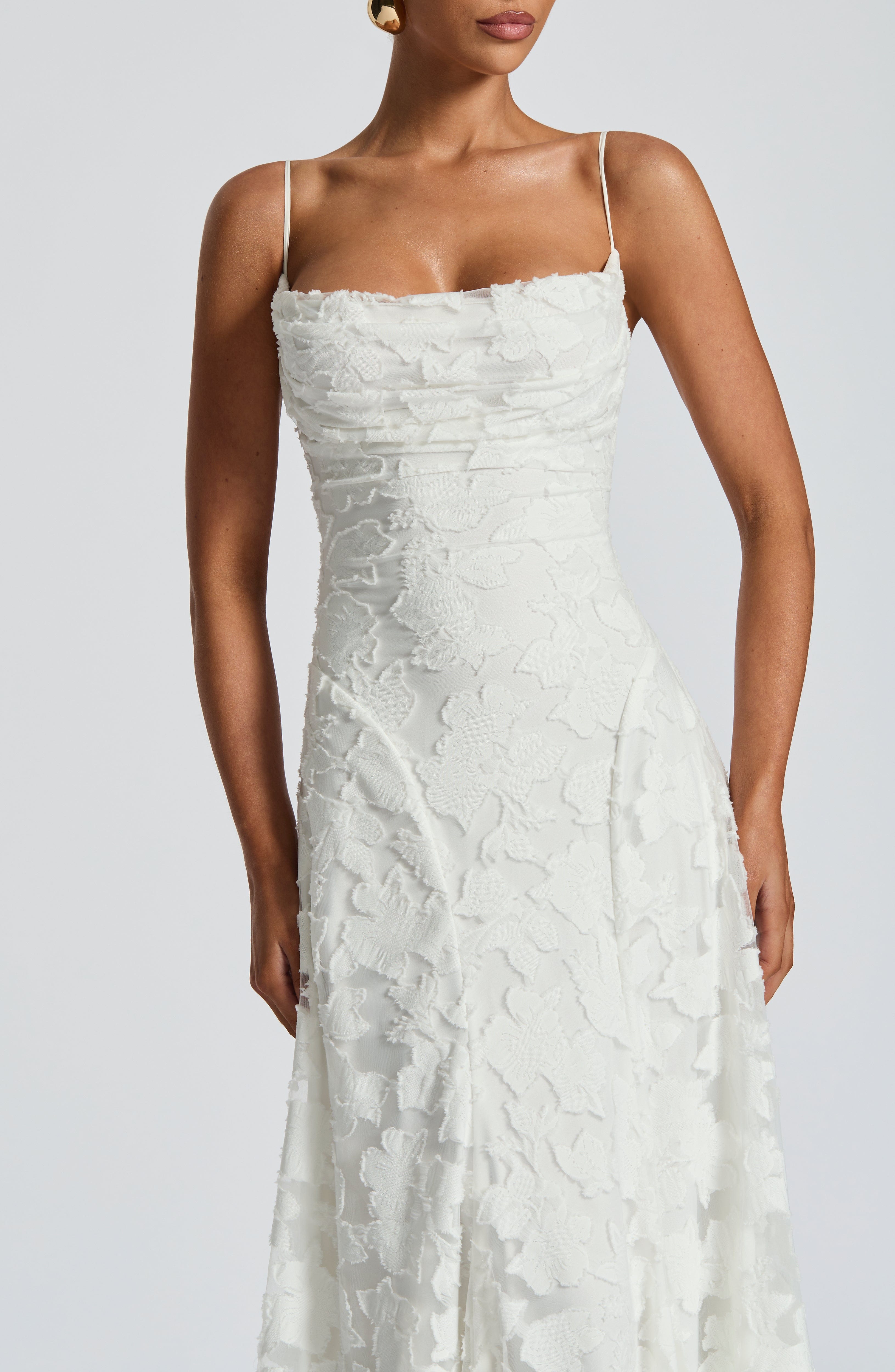 Vaynie - Elegant Maxi Dress
