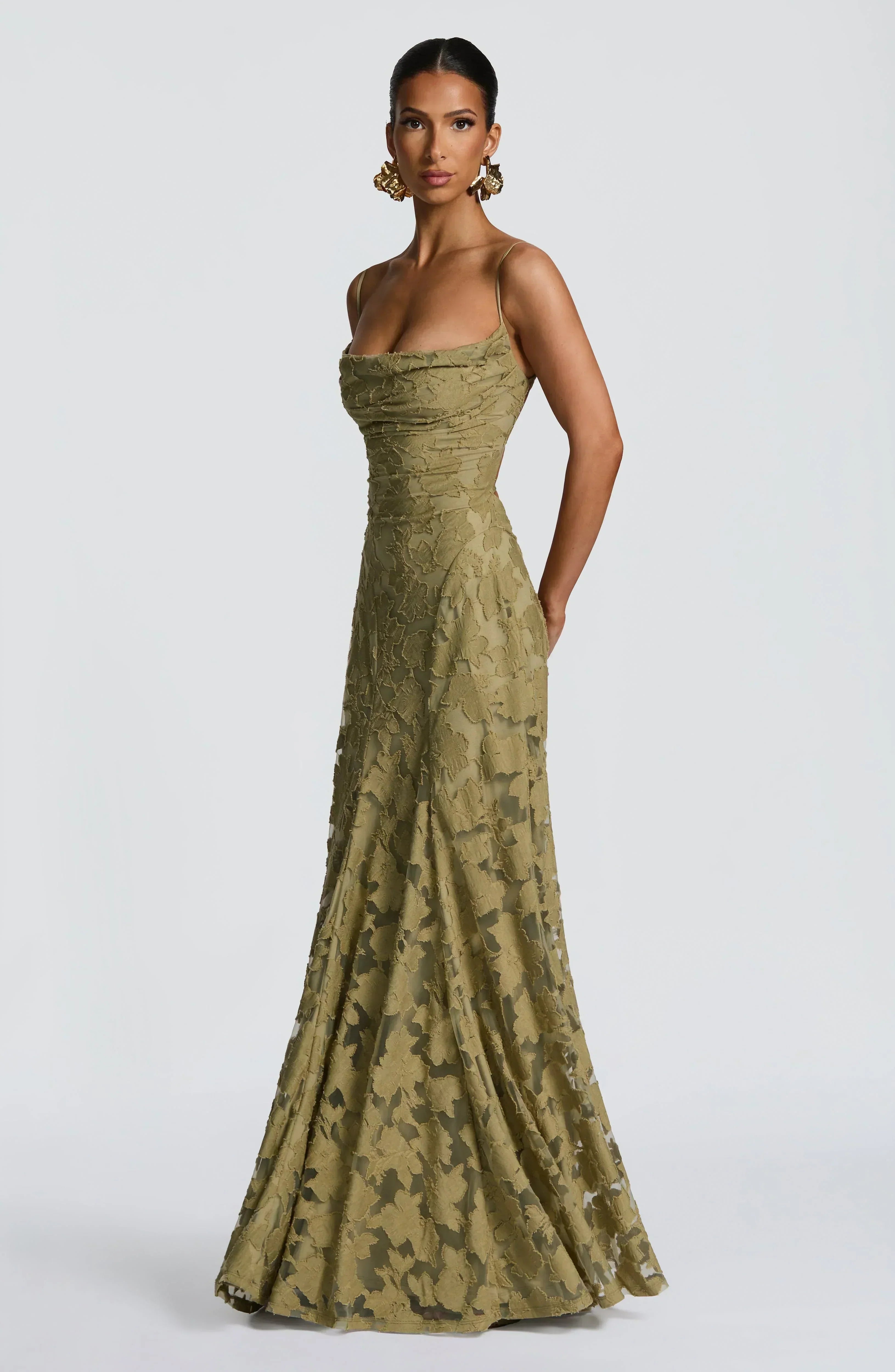 Vaynie - Elegant Maxi Dress