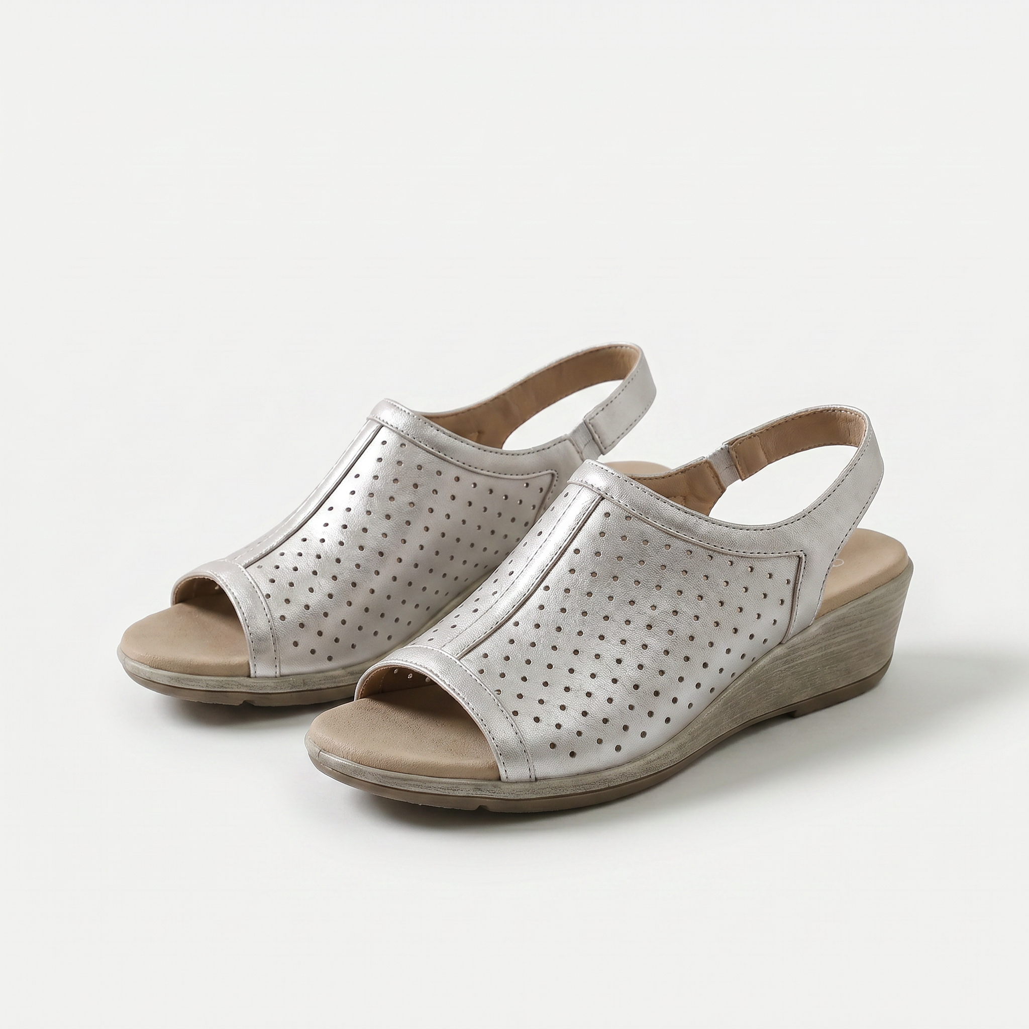 Hazel – Elegant Soft Grey Sophistication