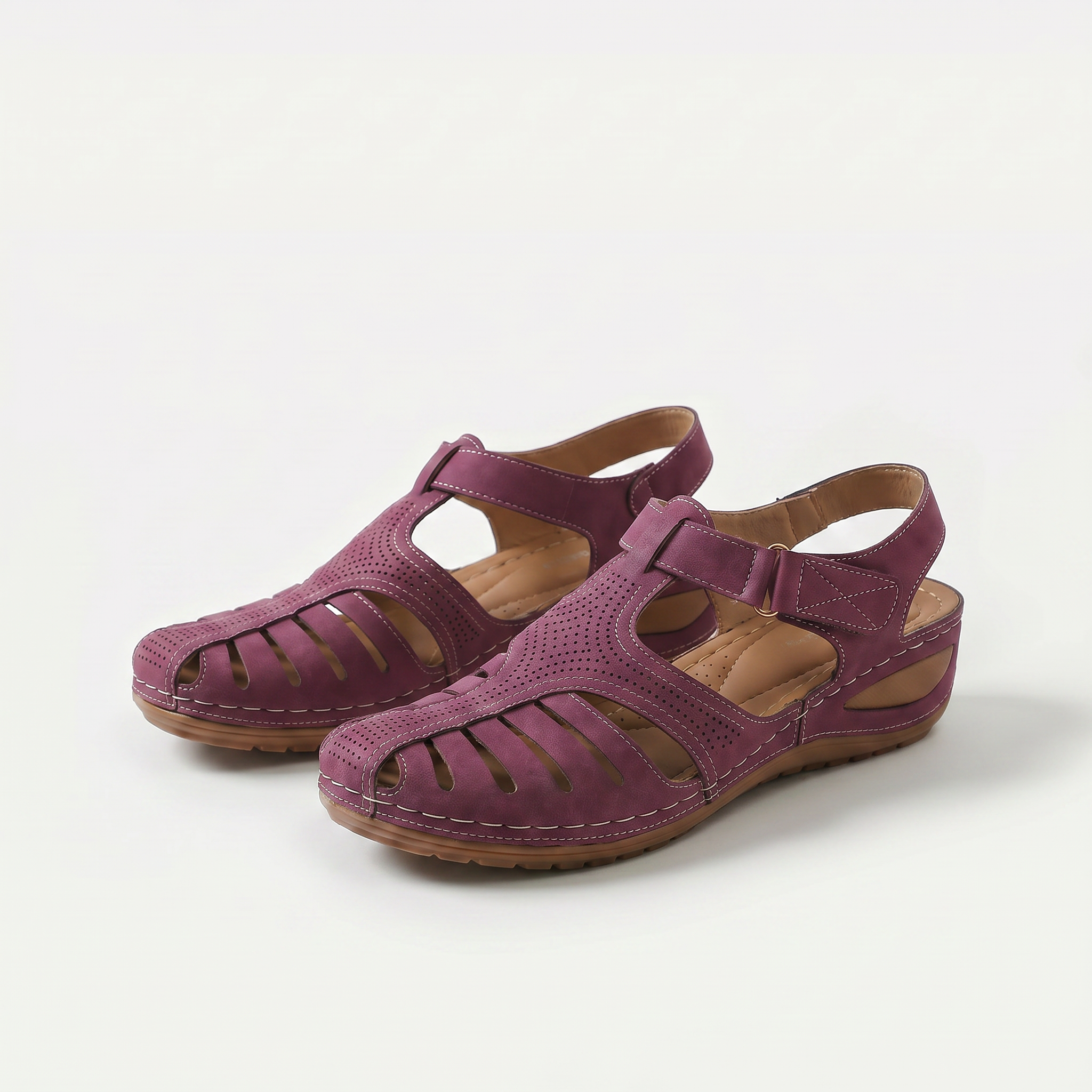 Leni – Cozy Sandals with Subtle Lift
