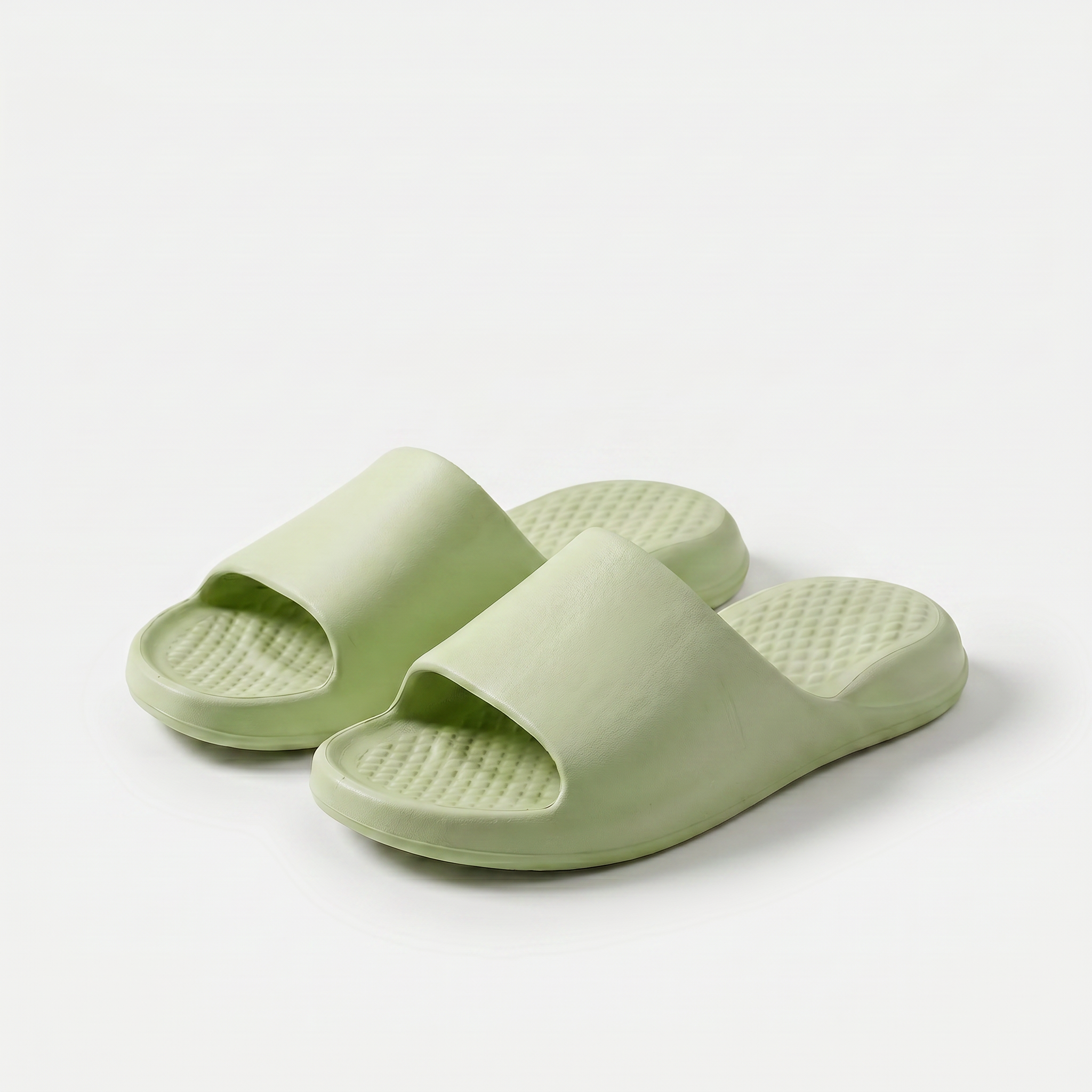 Montela CloudSlide – Ultimate Comfort for Tired Feet at Home