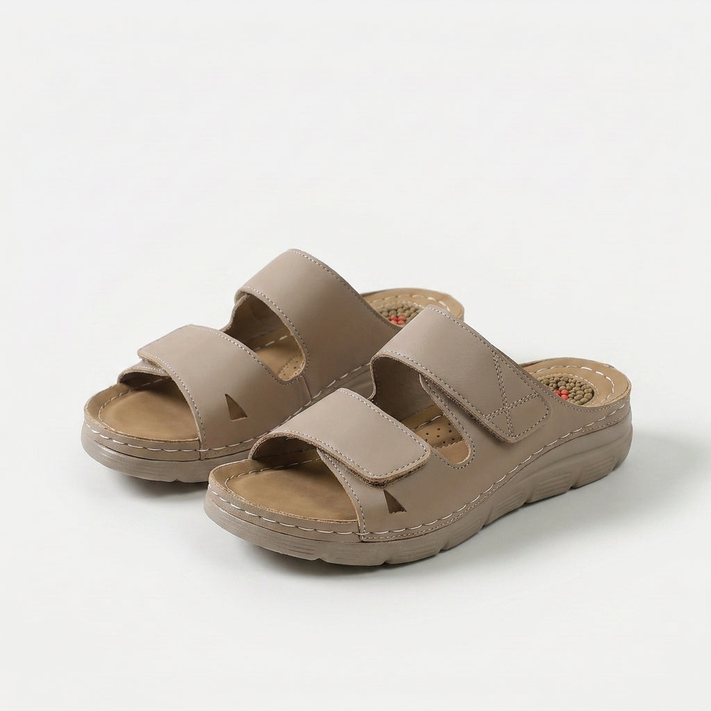 Dalia - Relaxing Sandal with Massage Footbed