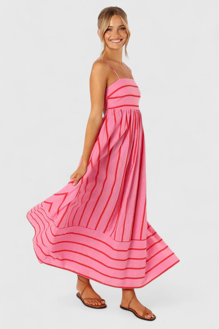 Ilyanthe - Elegant Maxi Dress
