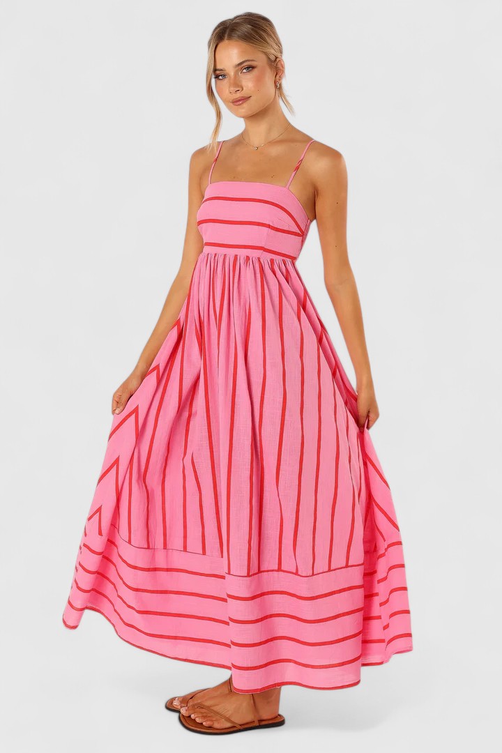 Ilyanthe - Elegant Maxi Dress