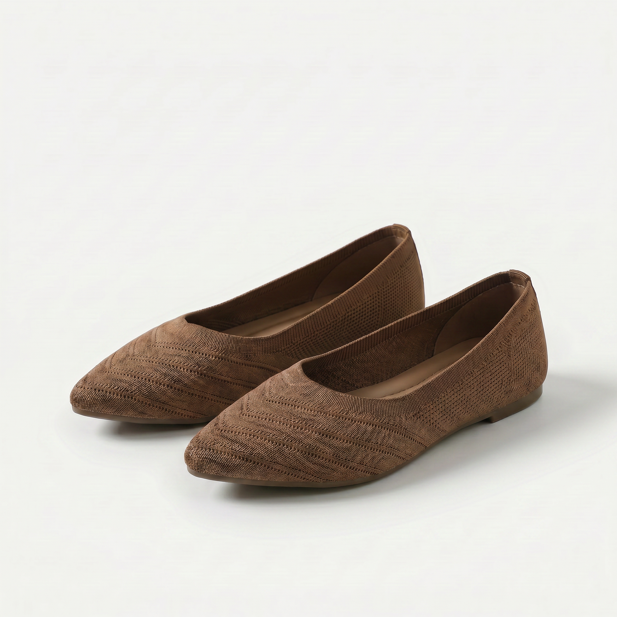 Sascha - Chic Comfort Footwear for Fashionable Strides