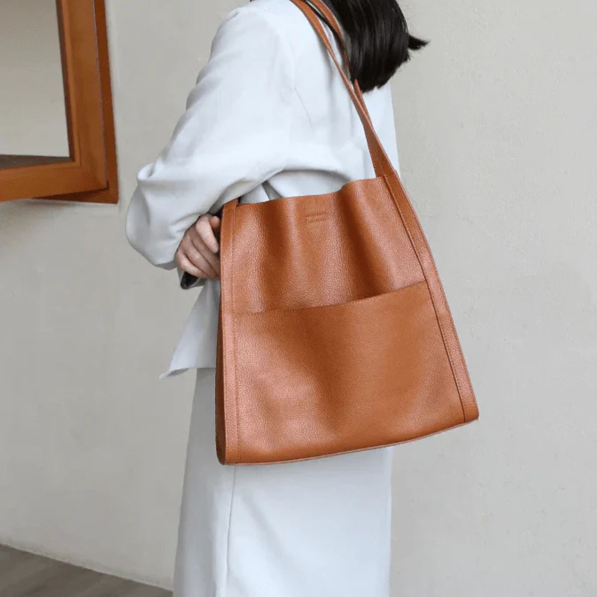 Arish - Leather Bag