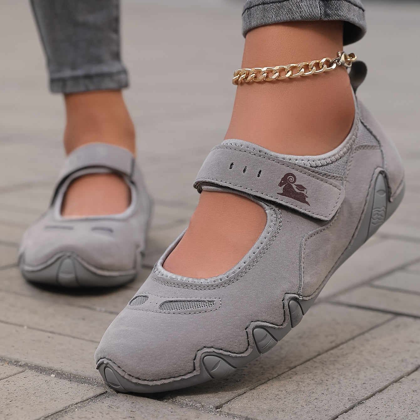 Novi – Breezy Comfort Ballerina for Effortless Summer Relaxation