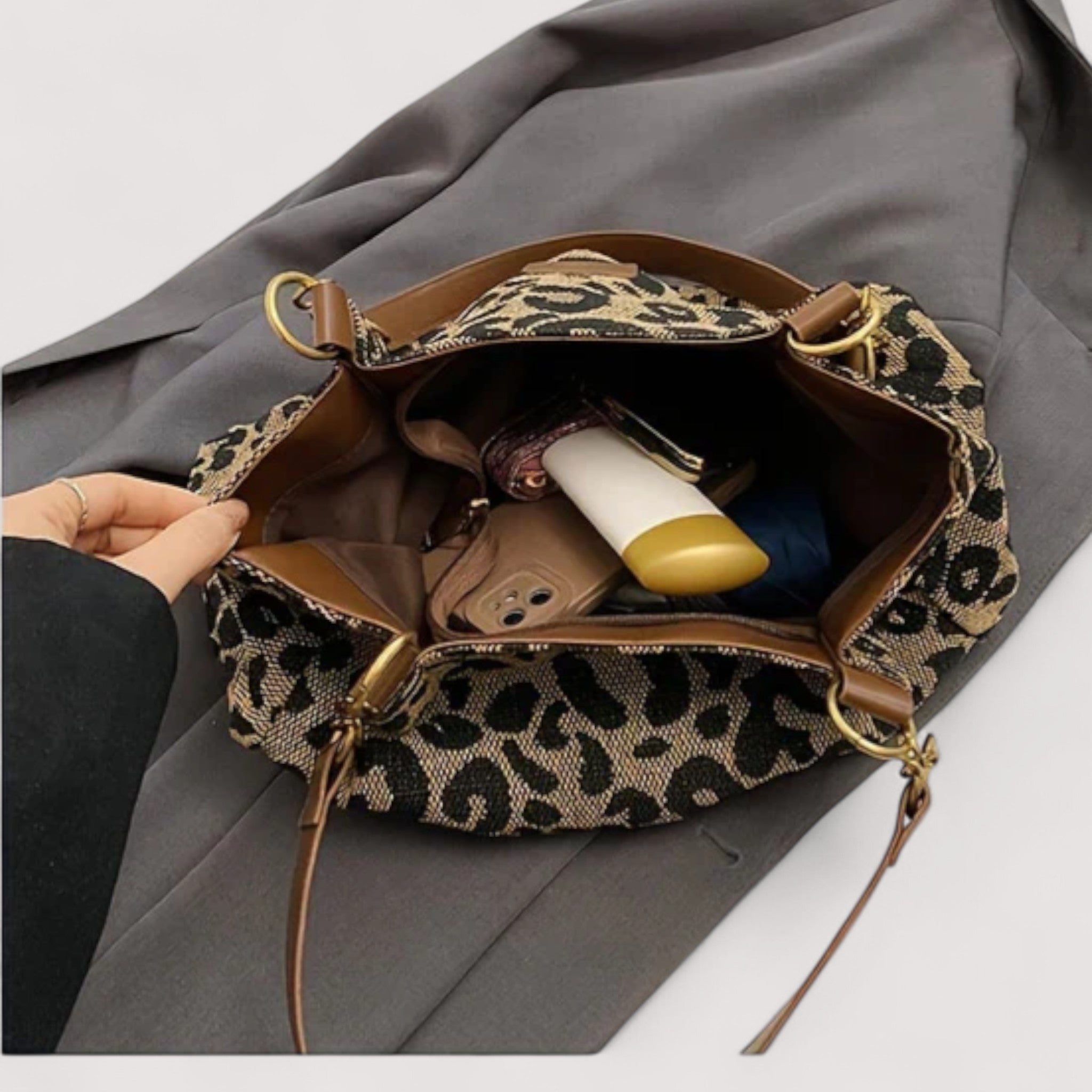 Edith - Premium Standard Bag with Leopard Print