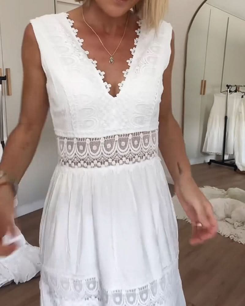 Amelia | Elegant Lace Maxi Dress