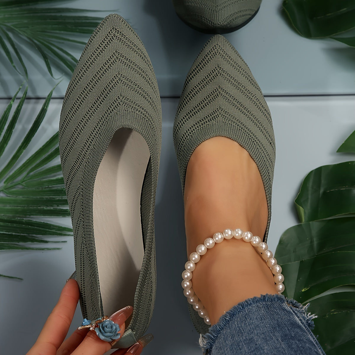 Sascha - Chic Comfort Footwear for Fashionable Strides