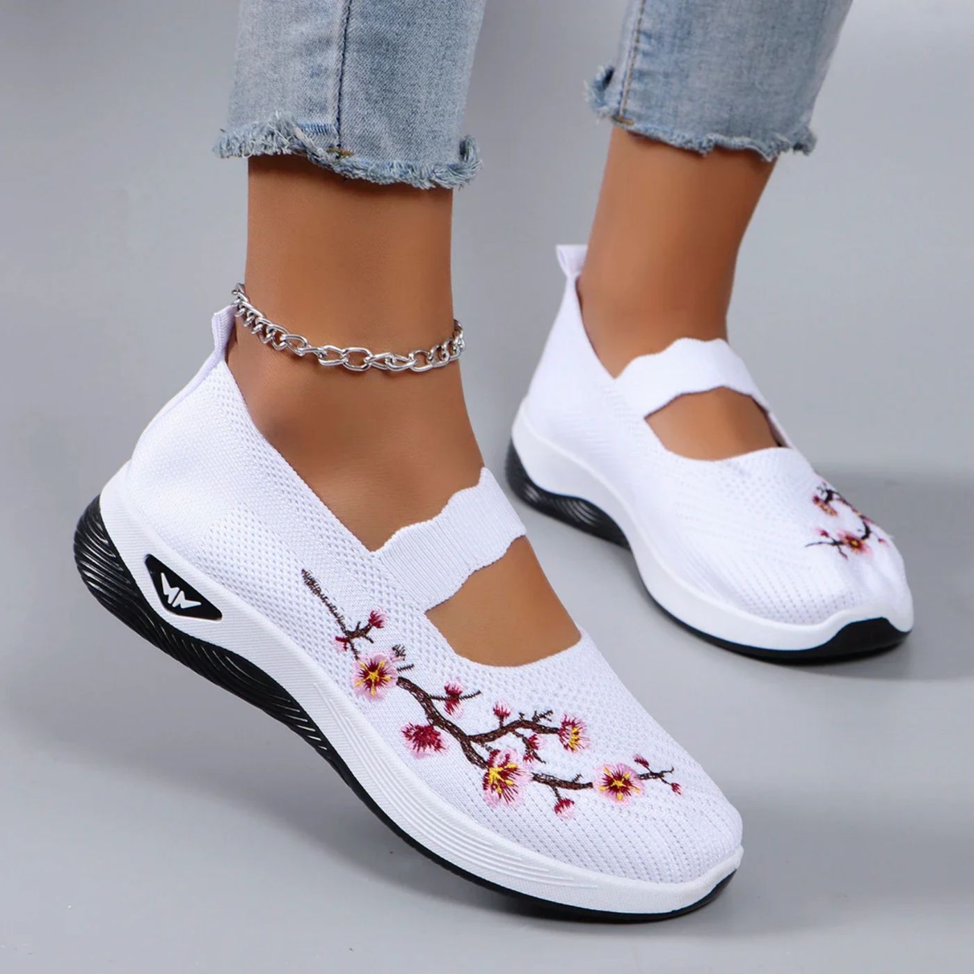 Women's Non-Slip Sneakers - Breathable Knit