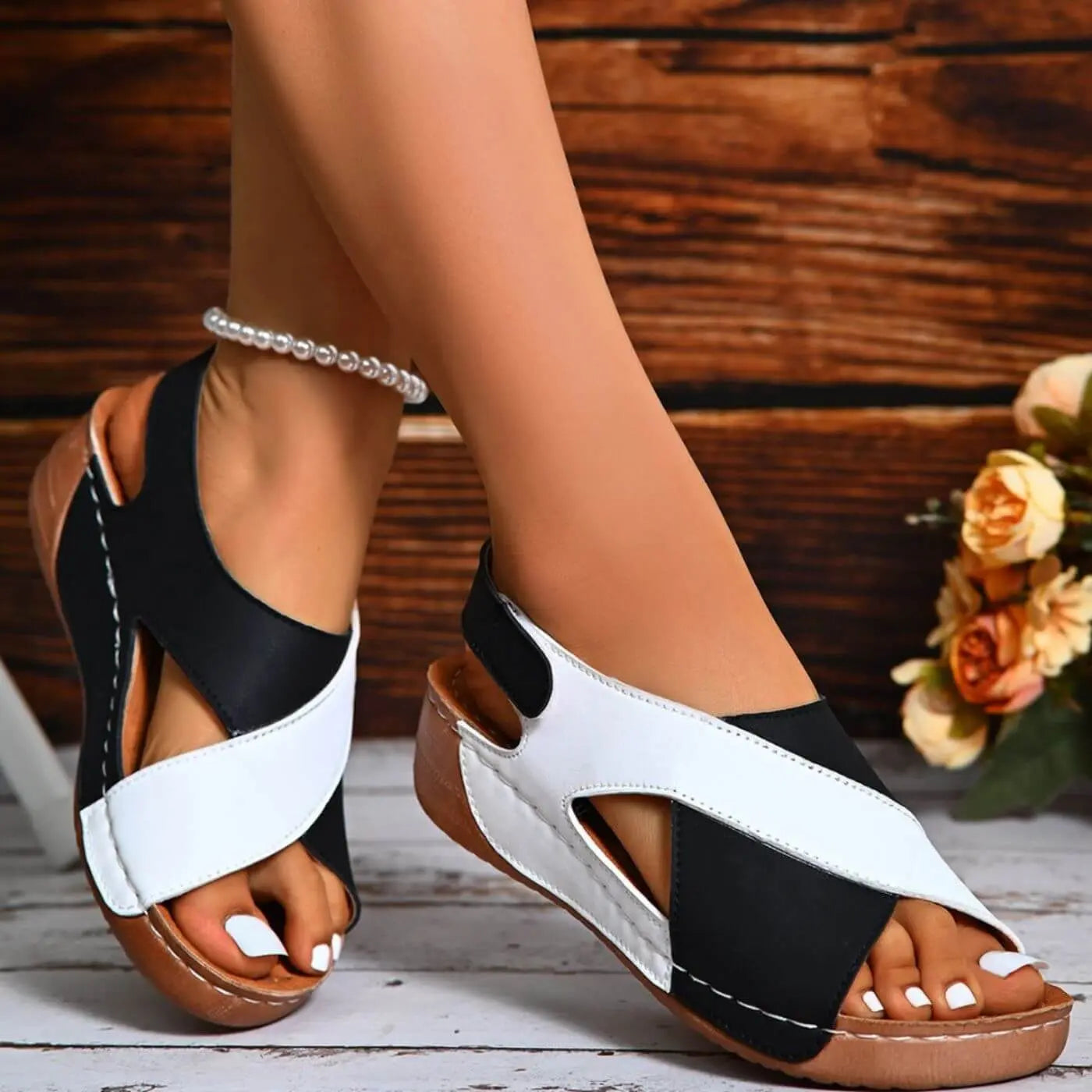 Nicole – Open-Toe Orthopedic Sandals
