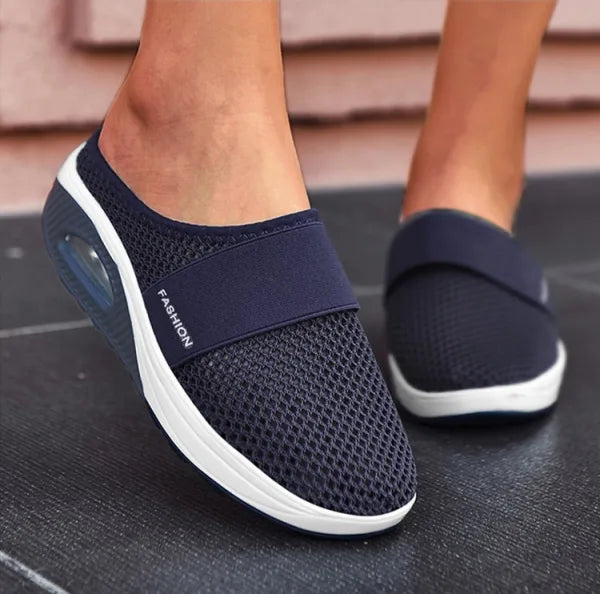 Compa - Wedge-Heeled Orthopedic Sandals