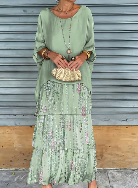 Lara - Elegant Flowing Maxi Dress