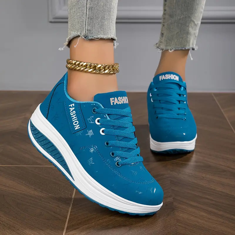 Women's Lace-Up Non-Slip Trainers - White Contrast Sole