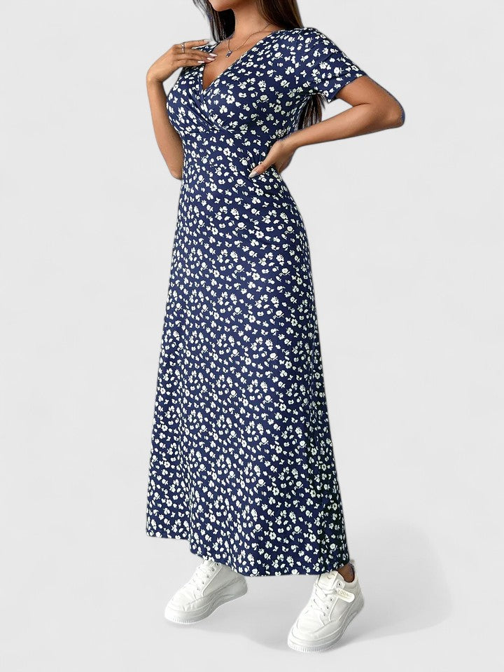 Yulivette - Sophisticated Maxi Dress