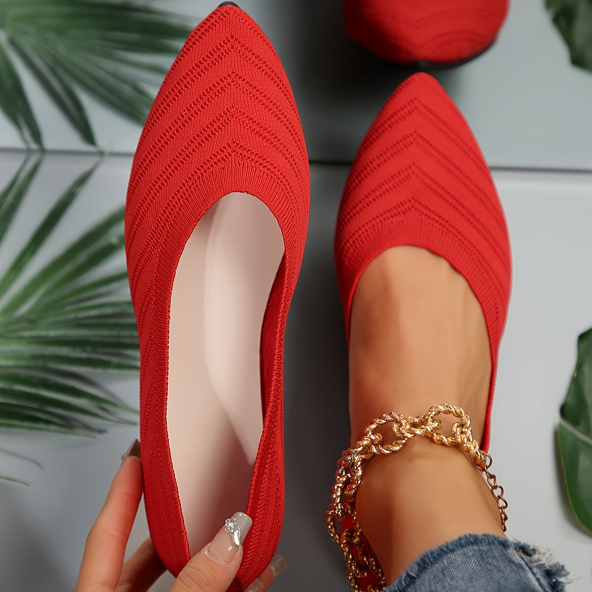Sascha - Chic Comfort Footwear for Fashionable Strides
