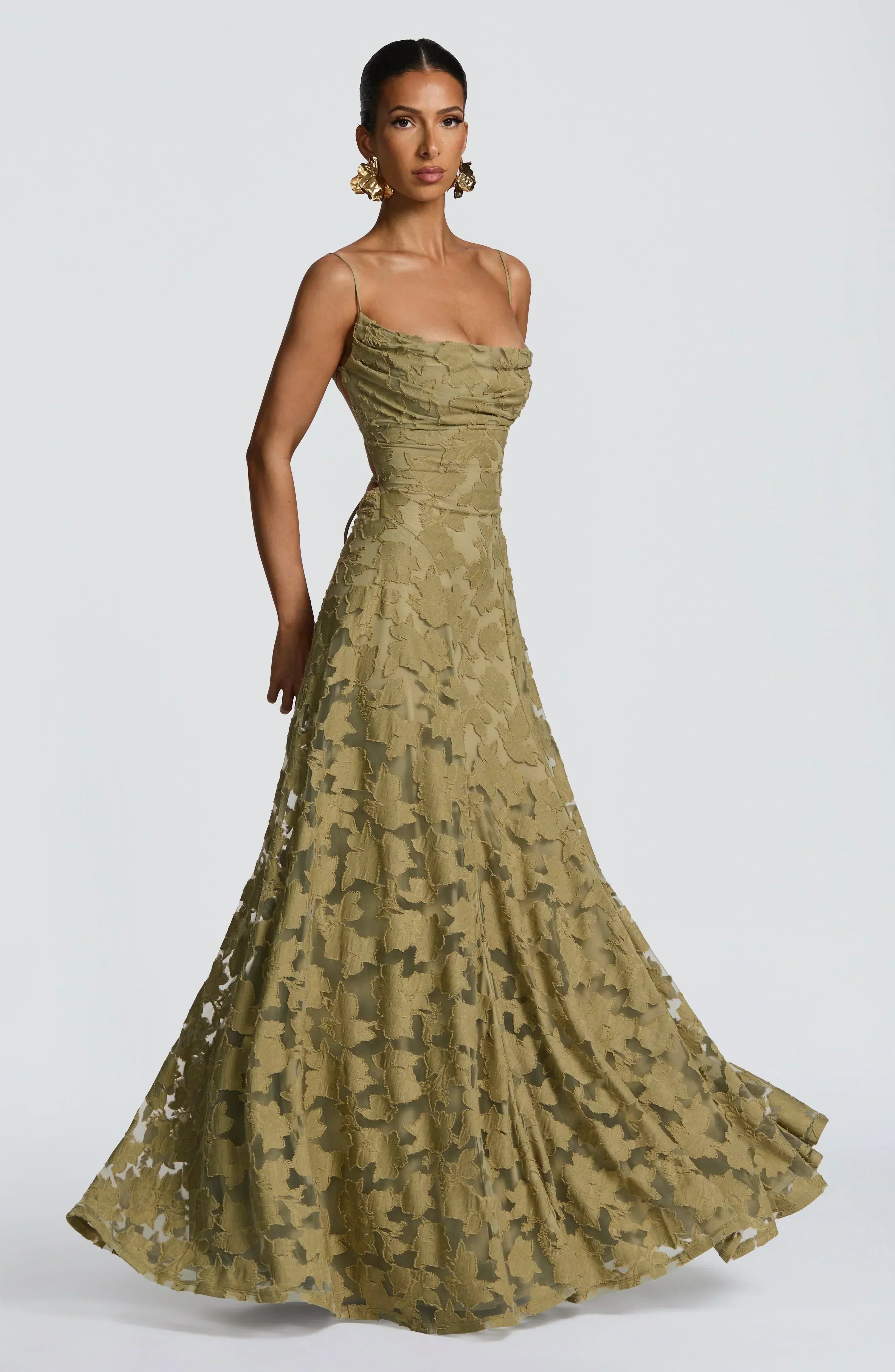 Vaynie - Elegant Maxi Dress