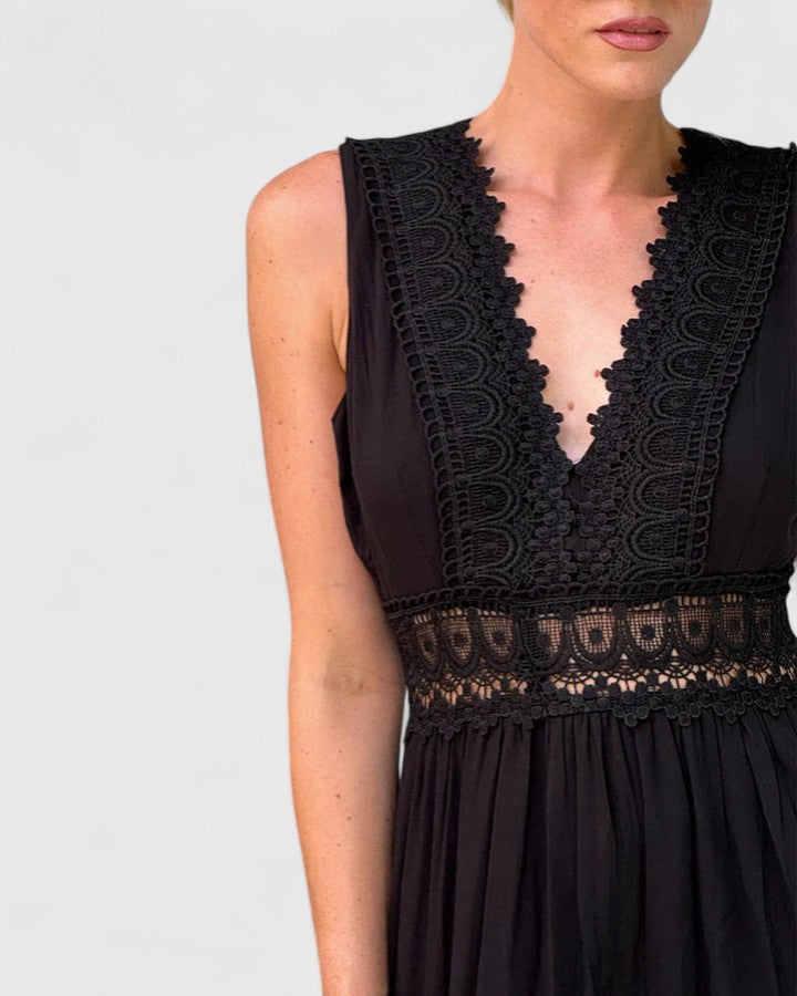 Alena - Elegant Midi Dress