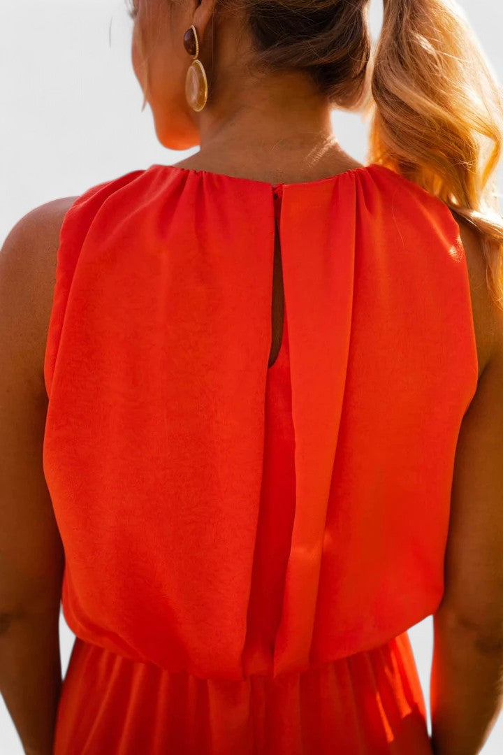 Theonae - Comfortable Midi Dress