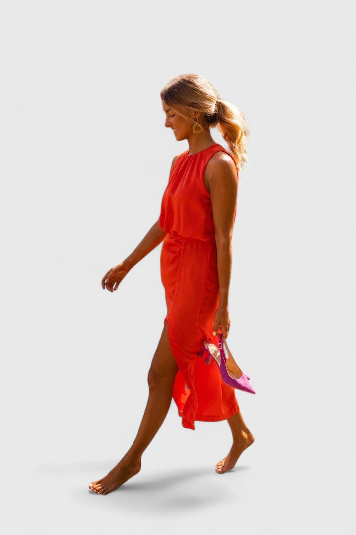 Theonae - Comfortable Midi Dress