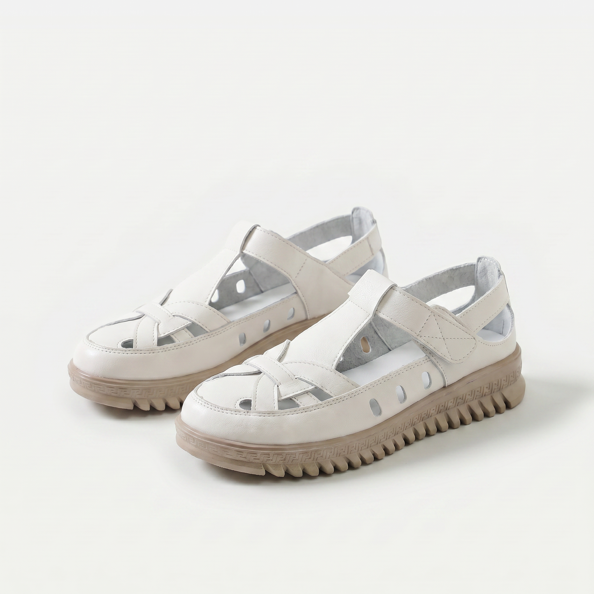 Mara – Supportive Comfort Sandals with a Sturdy Sole