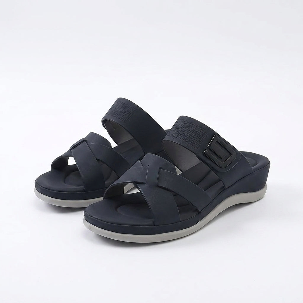 Iris – Stylish and Cozy Summer Slippers