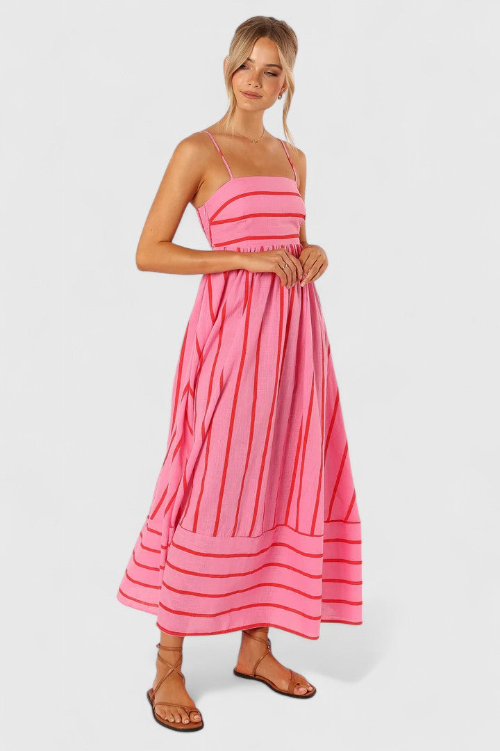 Ilyanthe - Elegant Maxi Dress