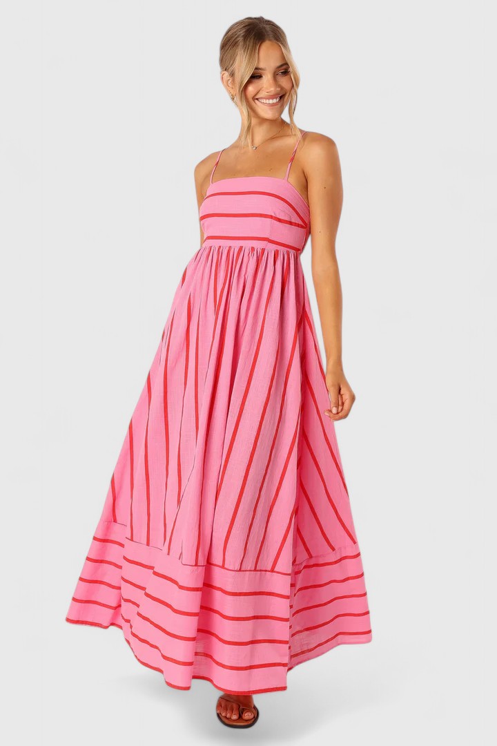 Ilyanthe - Elegant Maxi Dress