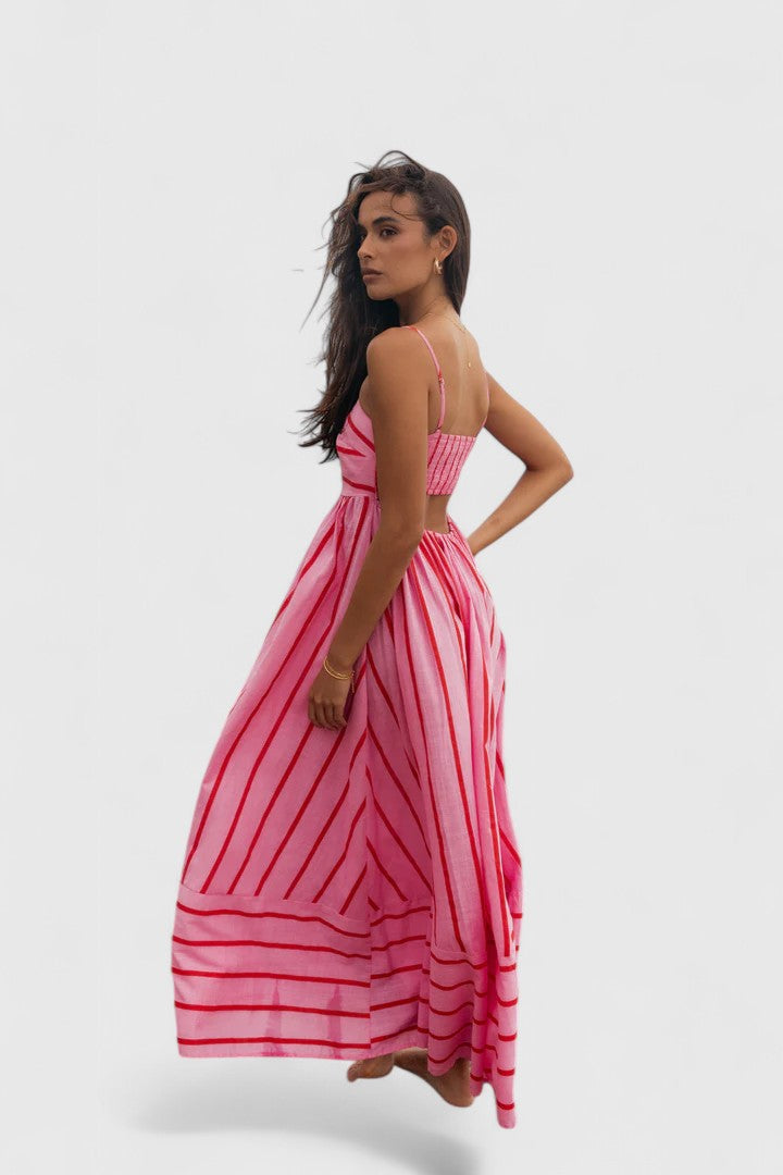 Ilyanthe - Elegant Maxi Dress