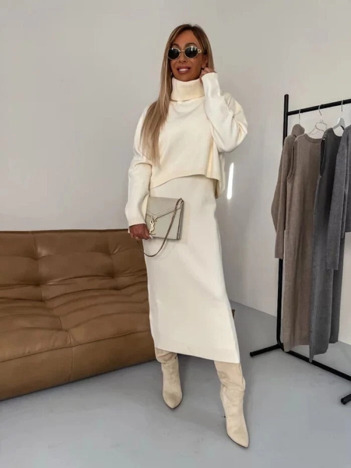 Gracie - Comfy Turtleneck Set